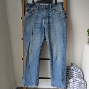 GAP Men's Light Blue Standard Fit Jeans - Size 33 x 29